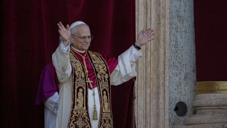 Robert Prevost: el arte de convertirse en Papa y, a la vez, en uno de los nuestros