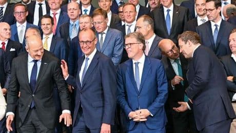 Investitionsgipfel im Kanzleramt: Diese PR-Show allein bringt dem Standort gar nichts