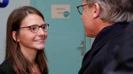 Victime d’homophobie et de sexisme, la présidente des Scouts et guides de France, Marine Rosset, contrainte de démissionner