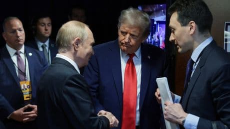Trump: Kalan işi tamamlamak onlara bağlı!