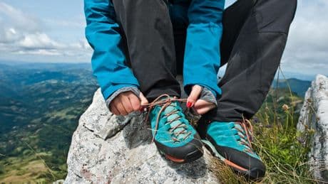 Tragekomfort: Was zeichnet leichte Wanderschuhe aus? Vor- und Nachteile im Überblick