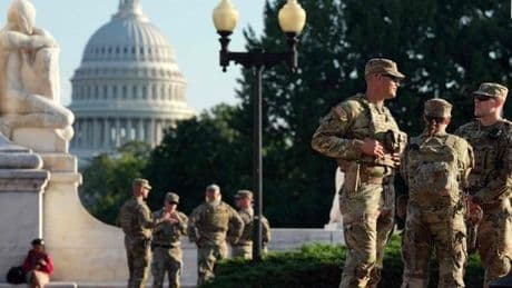 Après Los Angeles et Washington, Donald Trump veut impliquer la garde nationale dans le maintien de l’ordre