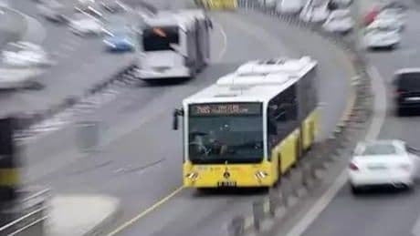 İstanbul'da 1 Mayıs nedeniyle bazı yollar trafiğe kapatıldı