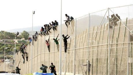 La valla de Ceuta y Melilla está vigilada también por cámaras chinas que "amenazan" a la seguridad nacional según EEUU