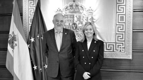 Bruselas obliga al TC a elegir entre respetar el Derecho europeo o complacer a Sánchez
