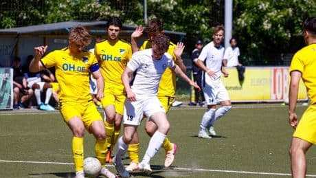 Auch Odenkirchen holt wichtigen Sieg: 1. FC Mönchengladbach entledigt sich aller Abstiegssorgen