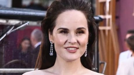 Michelle Dockery pregnant with first child as she debuts bump at Downton Abbey premiere