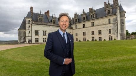 "Notre patrimoine est partout menacé": le cri d'alarme de Stéphane Bern face aux dangers du dérèglement climatique sur les sites historiques