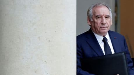 "Année blanche", retraites, impôt sur le revenu... Ce que peut faire François Bayrou pour trouver 40 milliards d'euros