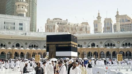 Islam : plus d’un million de pèlerins musulmans entament le hajj à La Mecque