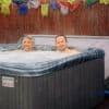 Wat is er zo lekker aan de glamping op Lowlands? ‘Als volwassene met geld denk je: kom, dit gunnen we onszelf’
