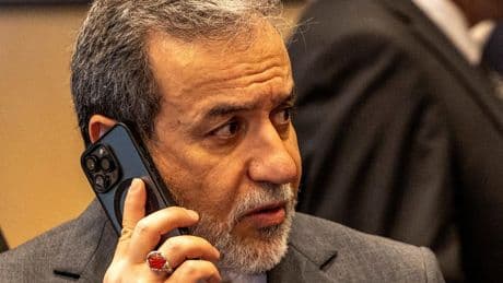 L'Iran dit travailler avec Pékin et Moscou pour empêcher des sanctions européennes