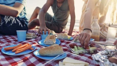 Claves para evitar intoxicaciones alimentarias en verano