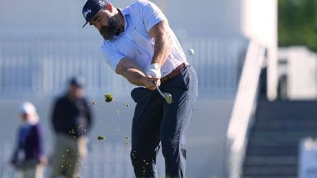 Go Birds and birdies: Retired Eagles great Jason Kelce takes his swings, advice at PGA Tour pro-am