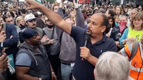 Labour councillor called for far-right protesters ‘throats to be slit’
