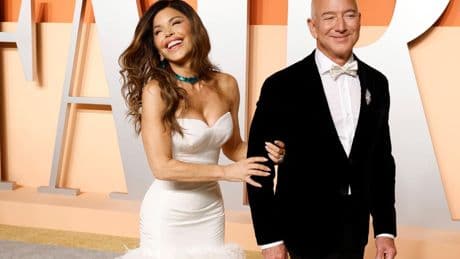 Protests May Force Billionaire Bezos To Move Venice Wedding Venue
