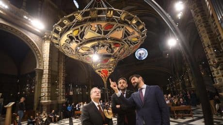 El deporte catalán celebra el Milenario de Montserrat con una ofrenda muy especial