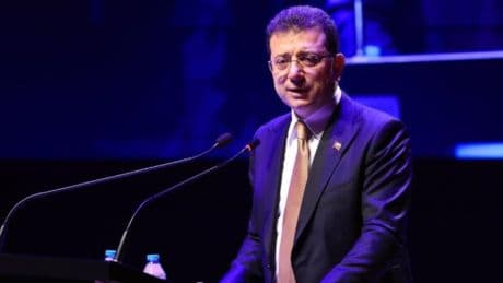 İmamoğlu'ndan çalışma arkadaşlarına mesaj: Sizlerle gurur duyuyorum