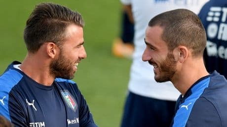 <p>L&rsquo;Italia si veste da Juve: Barzagli e Bonucci insieme a Buffon. E Del Piero&hellip;</p>