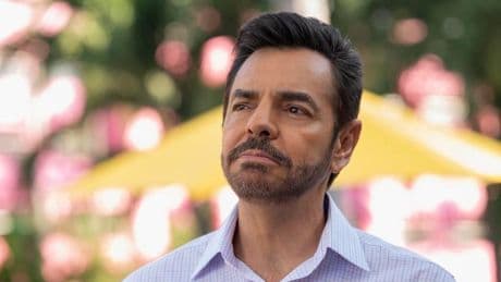 Hit Bilingual Comedy ‘Acapulco’ Gets Debut Date For Final Season