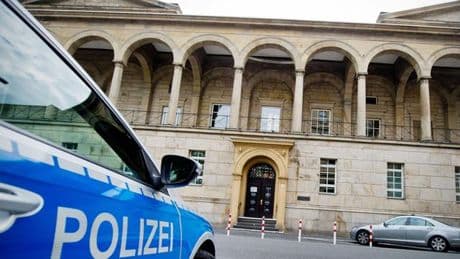 Urteil: Mord aus Rache: 21-Jähriger zu langer Haftstrafe verurteilt