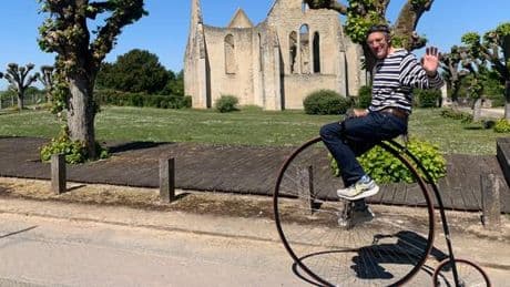 La France buissonnière : sur son grand bi, Pascal Souchard prend de la hauteur