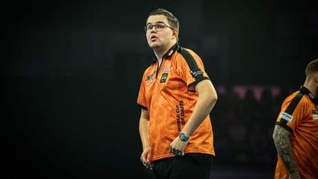 Gian van Veen reveals PDC promise after shirt issue as Dutch star hopes Scotland get it tight at Darts World Cup