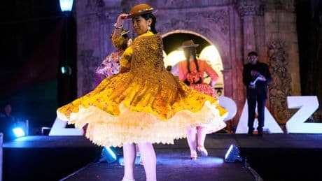 Photos of the Cholita Paceña contest that honors Aymara women