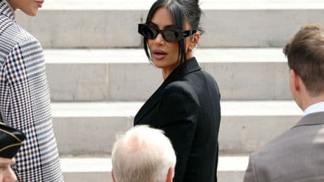 Prozess in Paris: Und dann bricht Kim Kardashian im Zeugenstand in Tränen aus