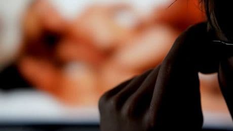 Es war „sehr verstörend“ – Pornofilm bei Gemeinderatssitzung abgespielt