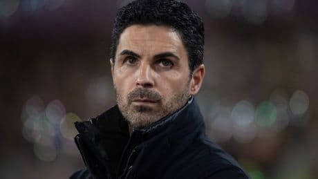 Premier League legend tips Arsenal for bad season and makes title prediction