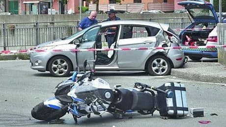 Agente della polizia locale morto in servizio, il comandante Manzo: “Terremo vivo il ricordo con il nostro impegno”