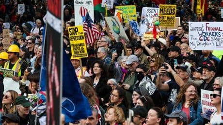 Aux Etats-Unis, des milliers de personnes ont manifesté contre Donald Trump à l’occasion du 1er-Mai
