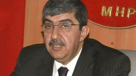 Eski Milletvekili Mehmet Ekici hayatını kaybetti