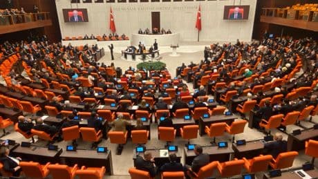TBMM'de kabul edildi! Hac ve umre harcamaları denetlenecek