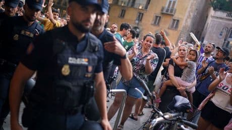 Unmut auf Urlaubsinsel: Erneut großer Protest gegen Massentourismus auf Mallorca