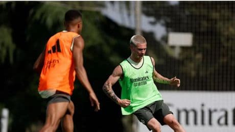 Mastantuono se entrena por primera vez como jugador del Real Madrid