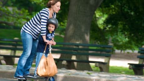 L'aide de la CAF pour la garde d'enfant (CMG) va augmenter pour certains: êtes-vous concerné?