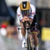 “Ambitie om te winnen”: Remco Evenepoel rolt om 15u24 van het startpodium voor afsluitende tijdrit