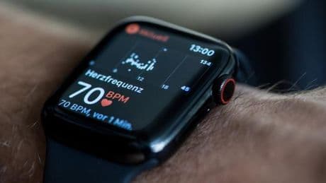Herzfrequenz, Distanz, Schwimmstil – So ungenau messen Smartwatches beim Sport
