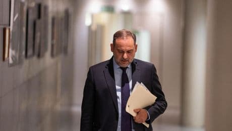 Ábalos no desmiente ser la fuente de la filtración de los wasaps: "Prefiero que se queden con la duda de quién ha sido"