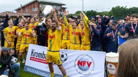 Für Pokal-Sensation gegen Gladbach - Atlas-Spieler kaufen 1000 Tickets