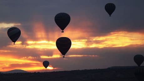 Aksaray’da korkunç kaza: 2 sıcak hava balonu düştü, ölü ve yaralılar var