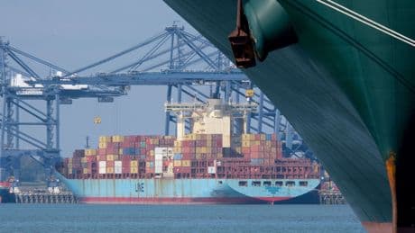 Au moment où les Etats-Unis boudent le libre-échange, d'autres pays mettent les bouchées doubles pour intensifier leurs échanges commerciaux