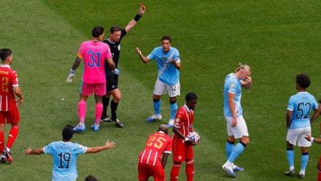 Nächster Platzverweis – Manchester City siegt in Unterzahl