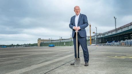 Berlins Regierender Bürgermeister - Kai Wegners neuer Plan für das Tempelhofer Feld