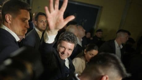 Proeuropäischer Kandidat Nicușor Dan gewinnt Stichwahl in Rumänien