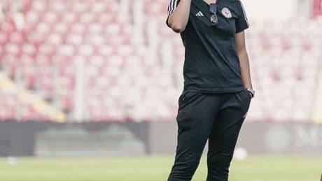 Una espía española en el fútbol suizo: "Tienen pocas opciones y pasan por retrasar el gol de España lo más posible"
