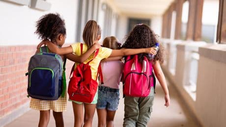 « Un niveau des élèves inacceptable » : la Cour des comptes épingle la gestion défaillante de l’école primaire