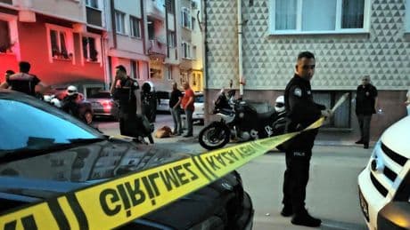Edirne'de iki grup arasında bıçaklı sopalı kavga: Çok sayıda yaralı ve gözaltı var